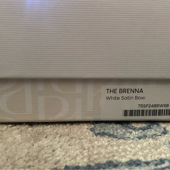 Pashion Footwear Brenna White Heels - Picture 5 of 5